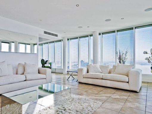 Hollywood Apartment